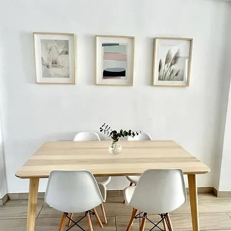 Acogedor Apartamento Cerca De La Playa * 발렌시아